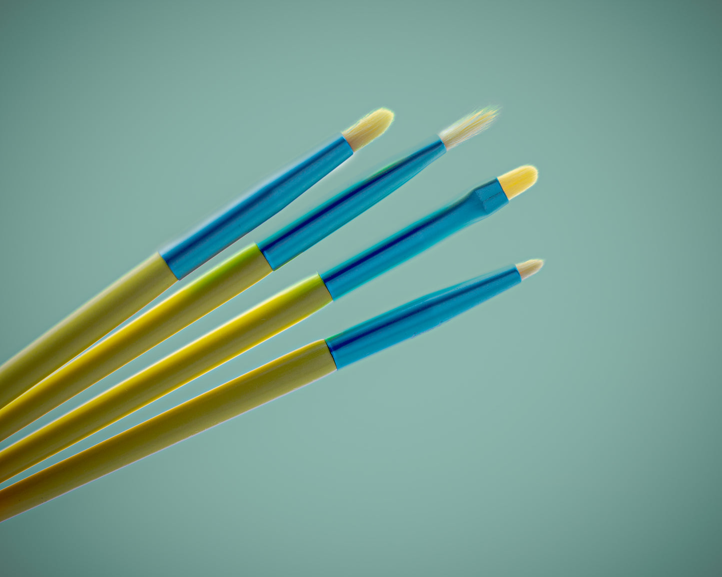 Lemonade- 12 Pieces Brush Set